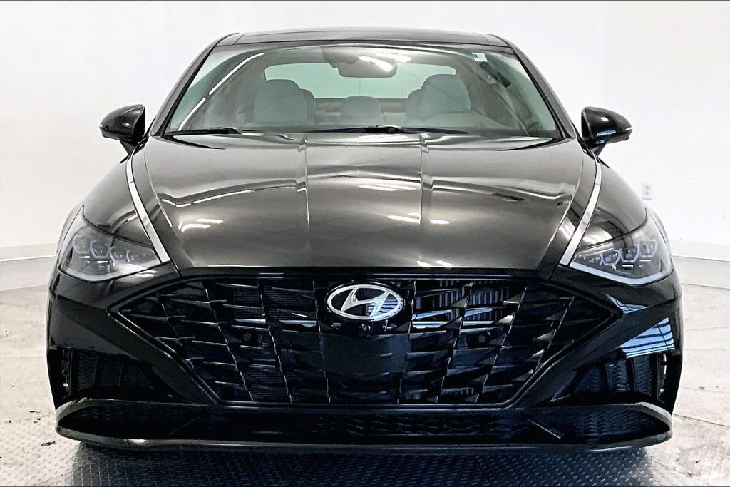 Used 2023 Hyundai Sonata Limited FWD image 3