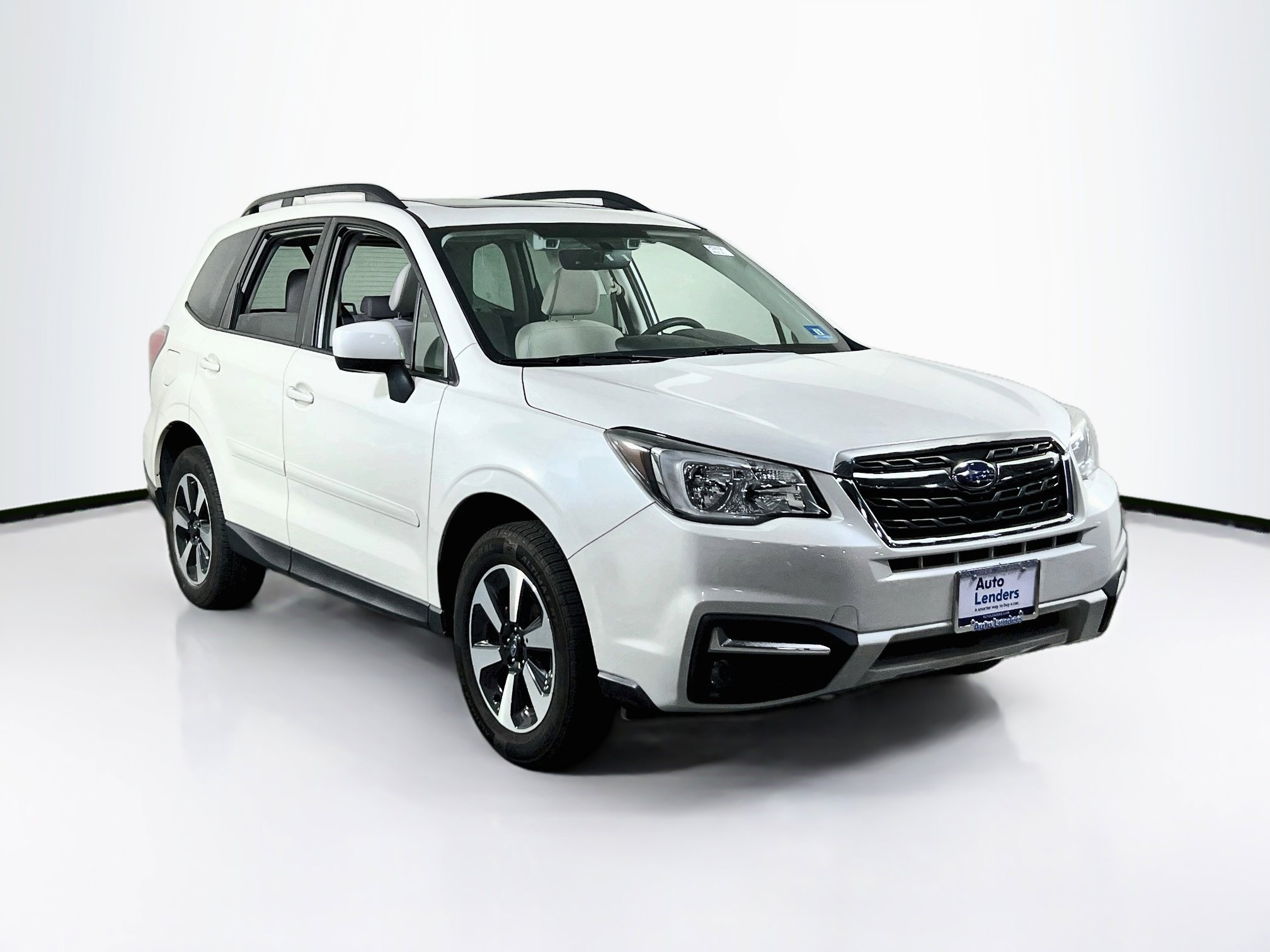 Used 2018 Subaru Forester 2.5i Premium AWD/4WD image 3