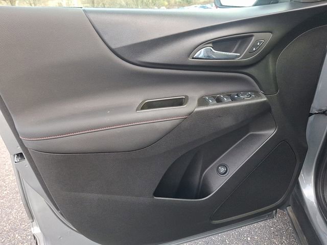 Certified 2024 Chevrolet Equinox RS w/ LPO, Cargo Package image 12