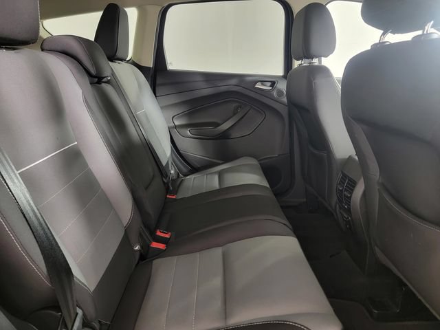 Used 2015 Ford Escape SE w/ Equipment Group 201A AWD/4WD image 17