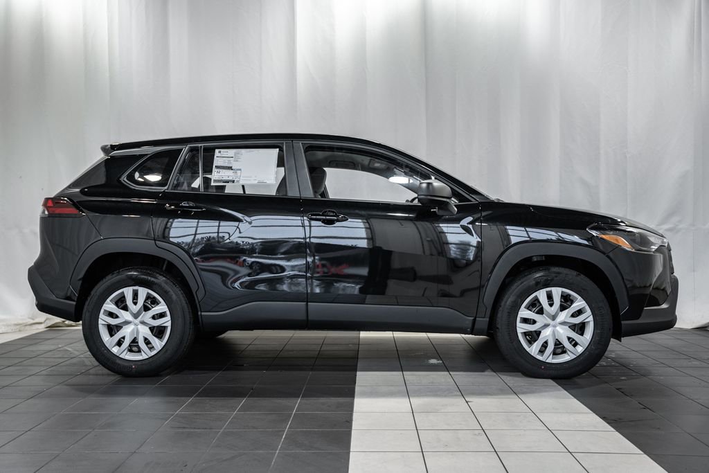 New 2026 Toyota Corolla Cross L image 3