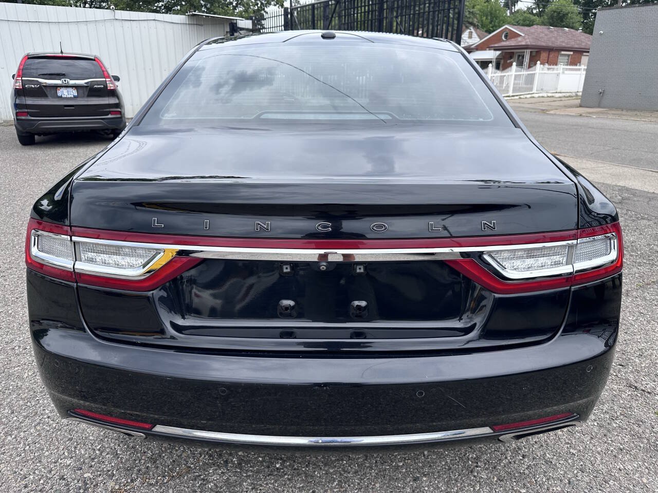 Used 2017 Lincoln Continental Black Label w/ Technology Package AWD/4WD image 8
