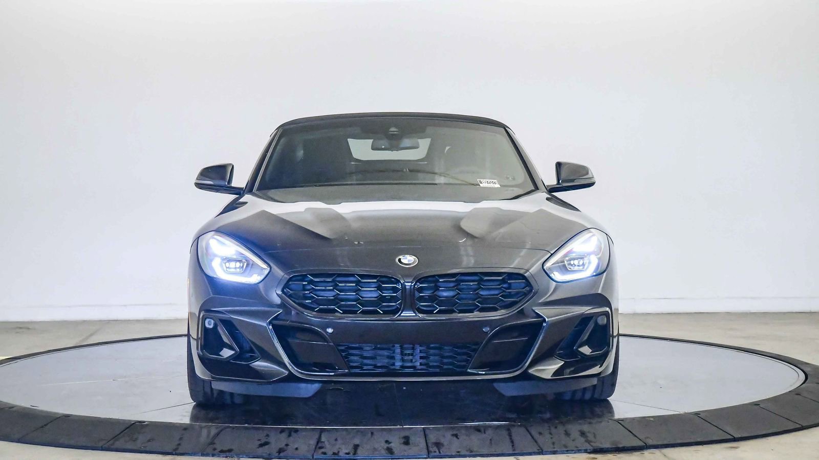 New 2026 BMW Z4 M40i w/ Premium Package image 7