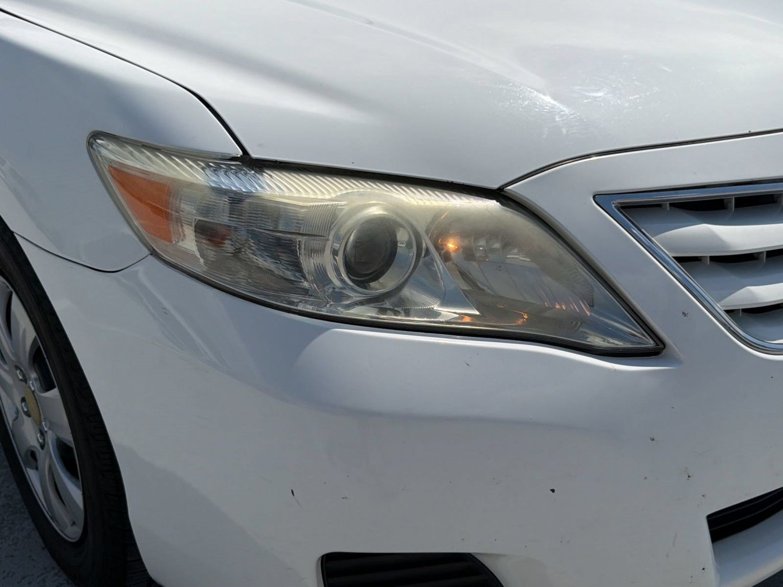 Used 2011 Toyota Camry LE FWD image 12