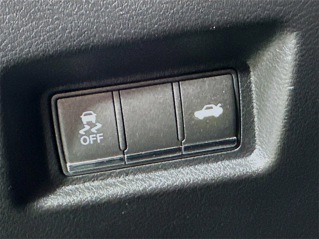 Used 2022 INFINITI Q60 3.0t Luxe w/ Style Package image 21