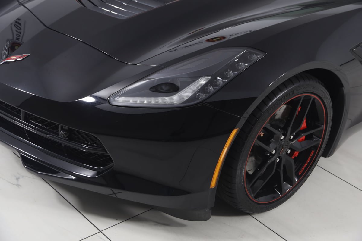 Used 2017 Chevrolet Corvette Stingray Coupe w/ Z51 3LT RWD image 59