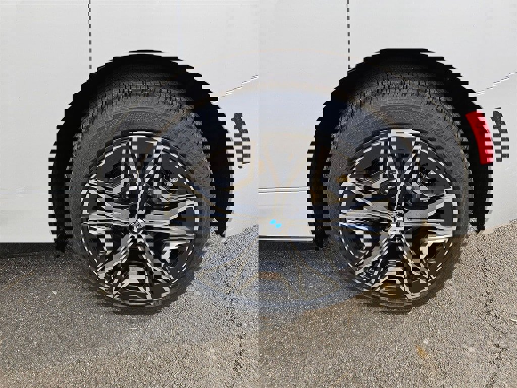 New 2026 BMW iX xDrive60 image 25