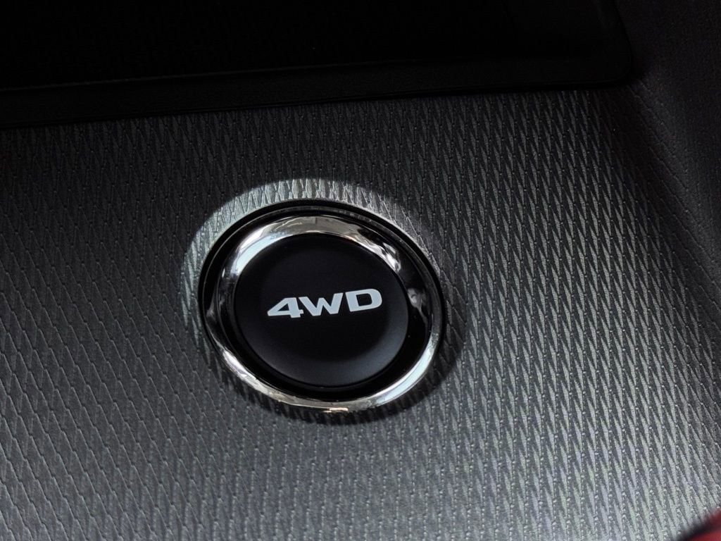 Used 2025 Mitsubishi Outlander Sport LE image 41