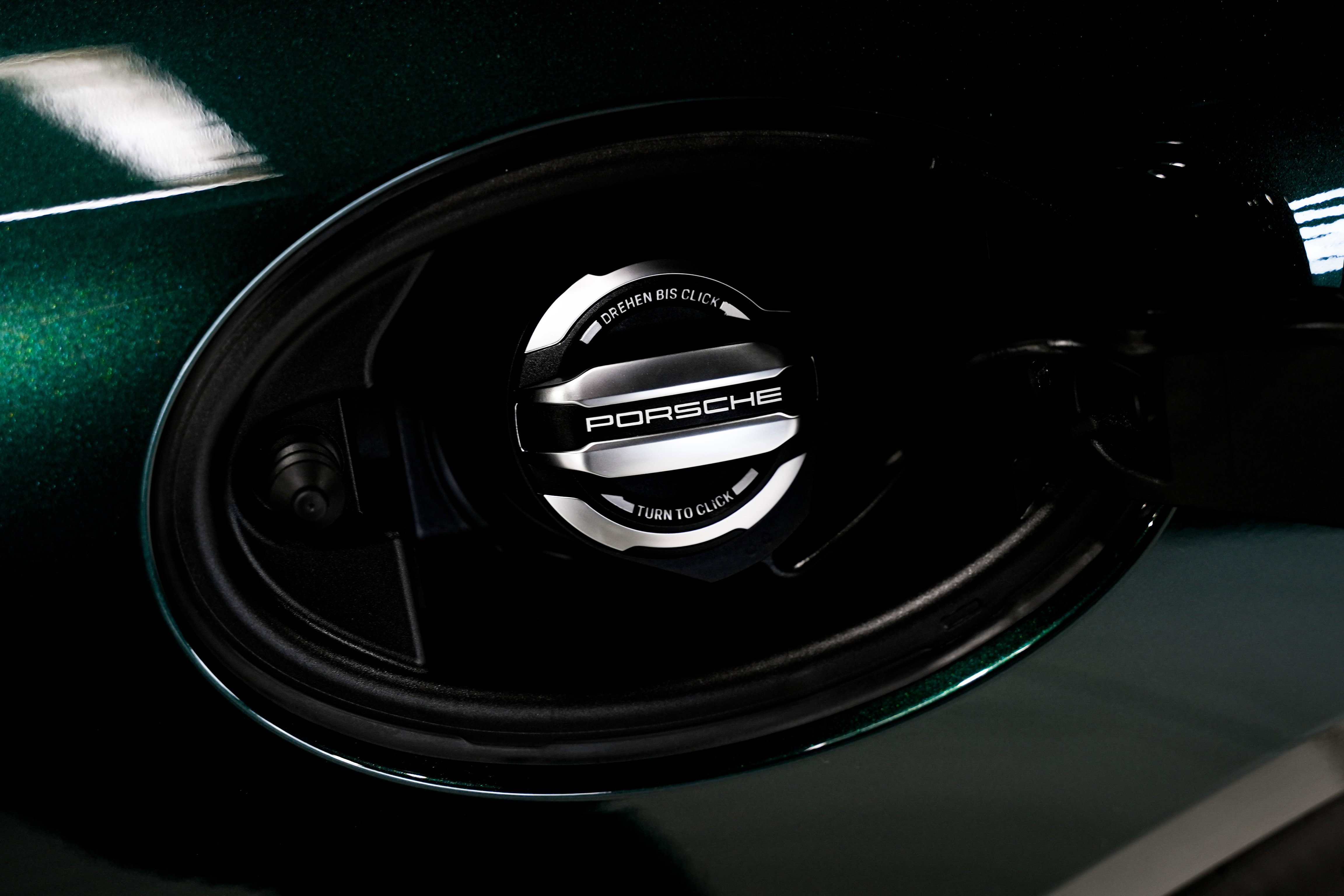 Used 2023 Porsche 718 Boxster Spyder image 40