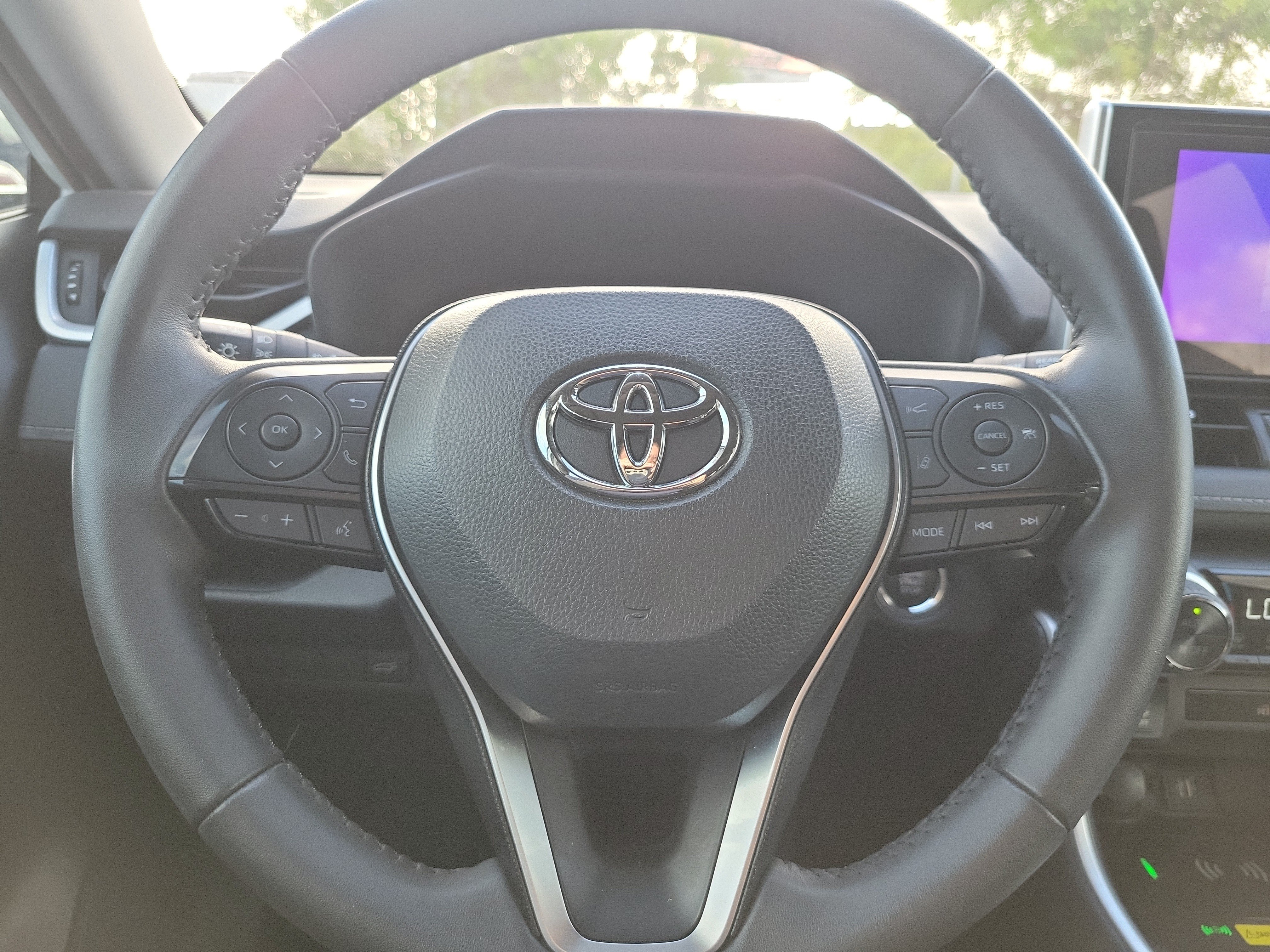 Used 2025 Toyota RAV4 XLE Premium FWD image 23