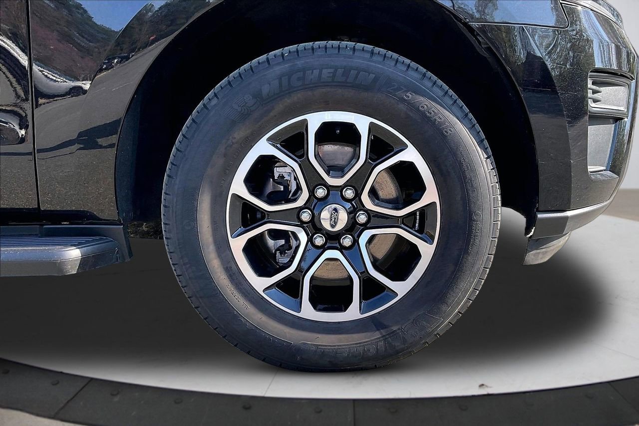 Used 2024 Ford Expedition Max XLT image 36