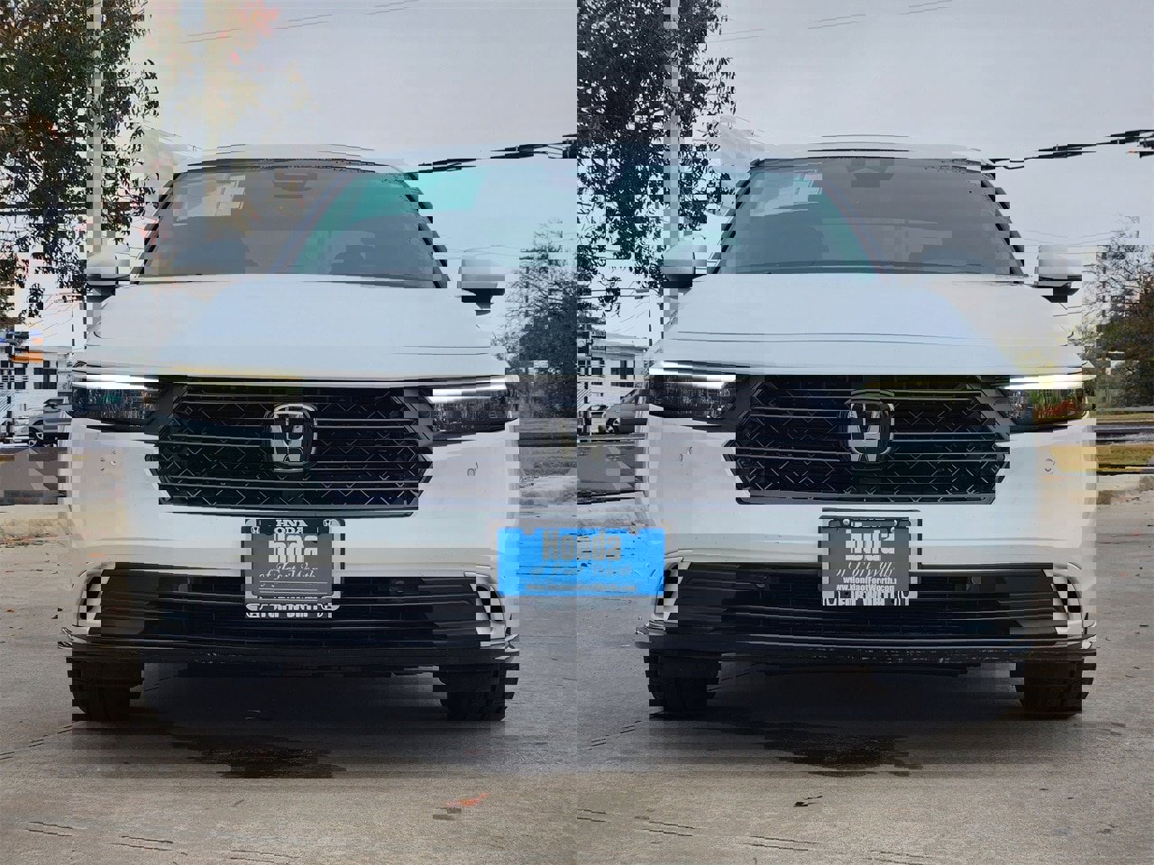 Used 2024 Honda Accord EX-L image 2