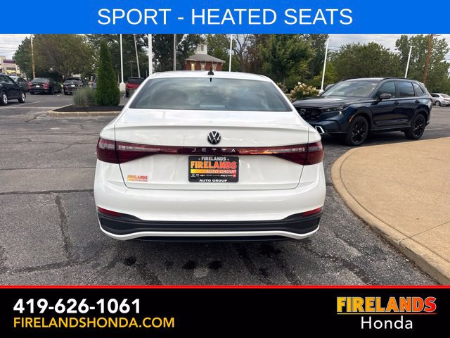 Used 2026 Volkswagen Jetta Sport FWD image 4