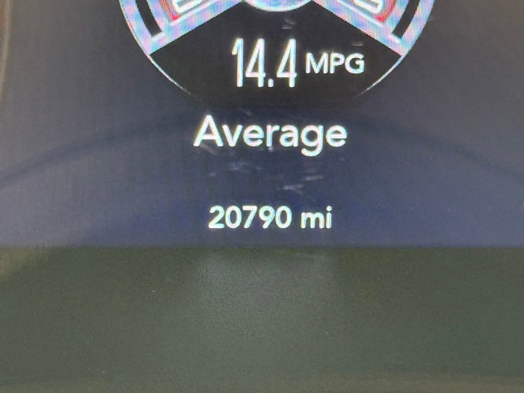 Used 2019 Dodge Challenger SXT w/ Driver Convenience Group RWD image 23