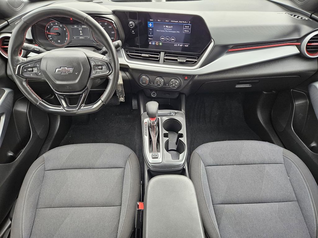 Used 2024 Chevrolet Trax RS w/ Driver Confidence Package image 20