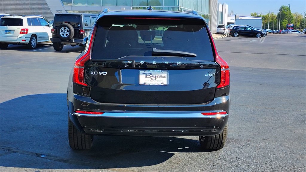 New 2026 Volvo XC90 B6 Ultra image 32