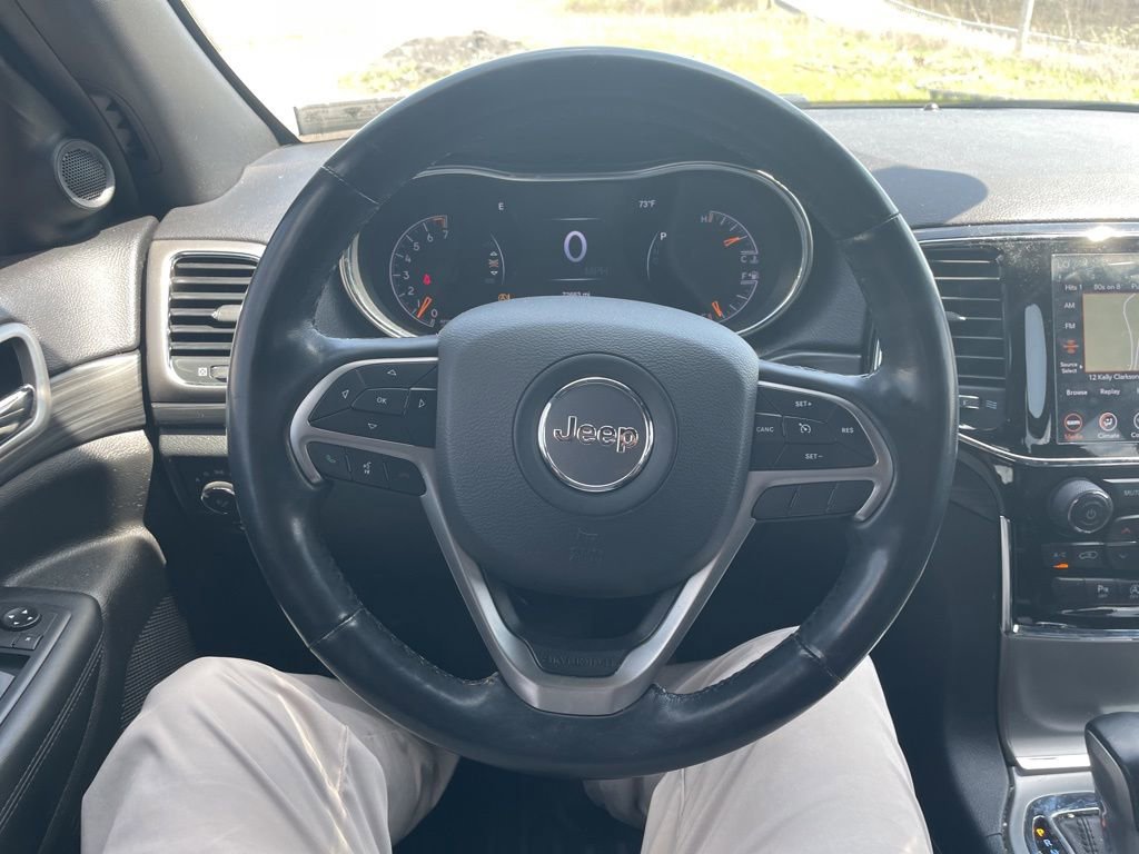 Used 2020 Jeep Grand Cherokee Altitude image 17