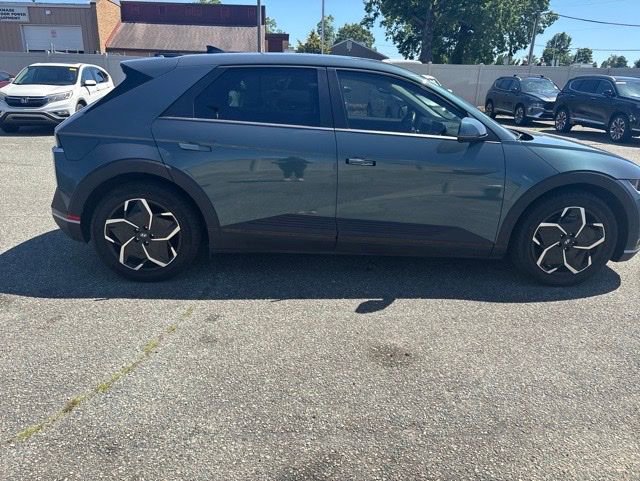 Used 2024 Hyundai Ioniq 5 SEL RWD image 1