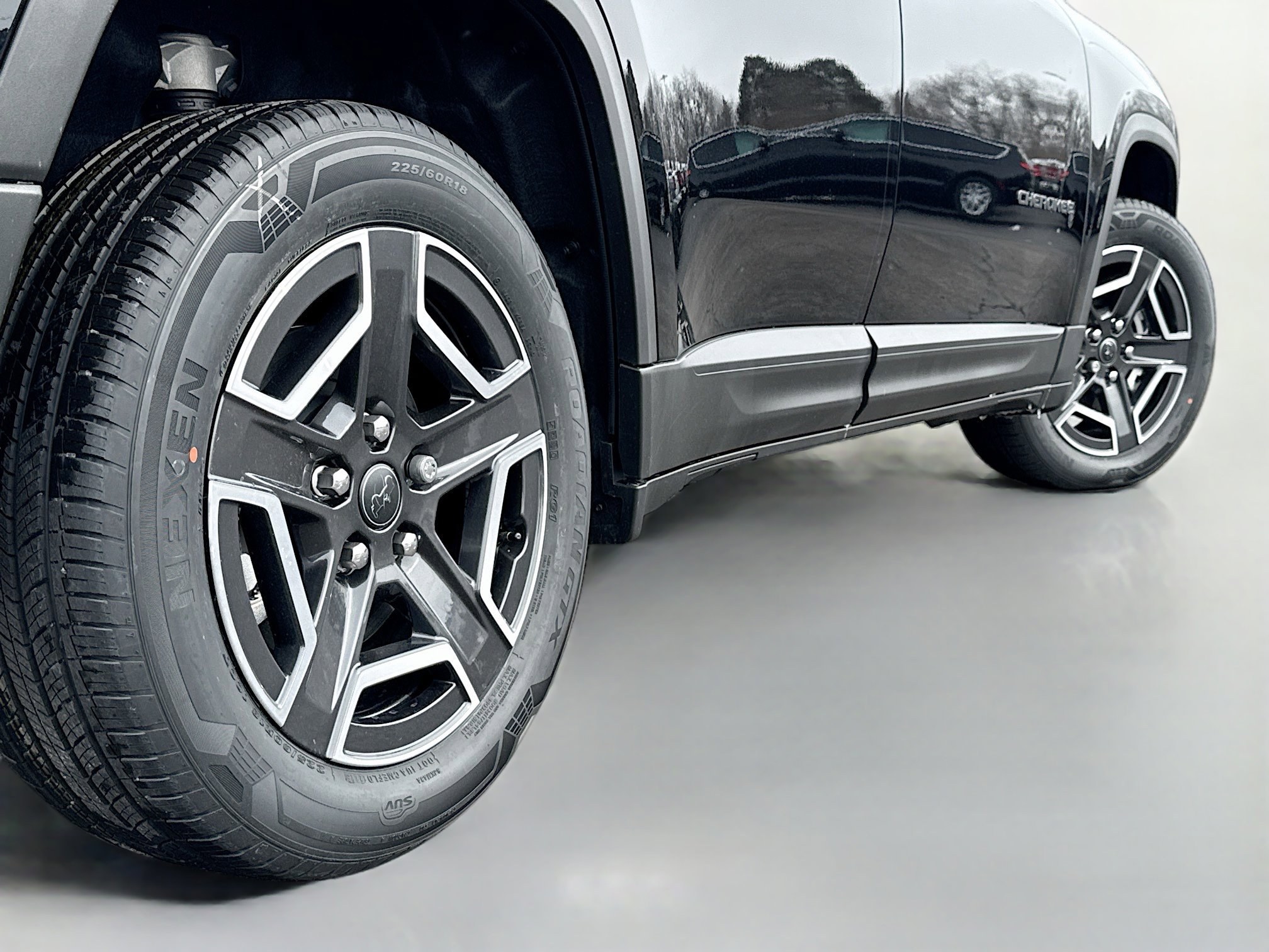 New 2026 Jeep Cherokee Laredo image 14