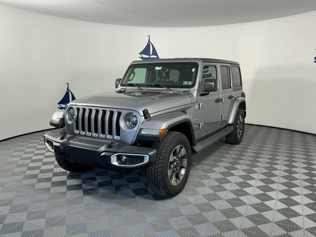 Used 2019 Jeep Wrangler Unlimited Sahara AWD/4WD image 3