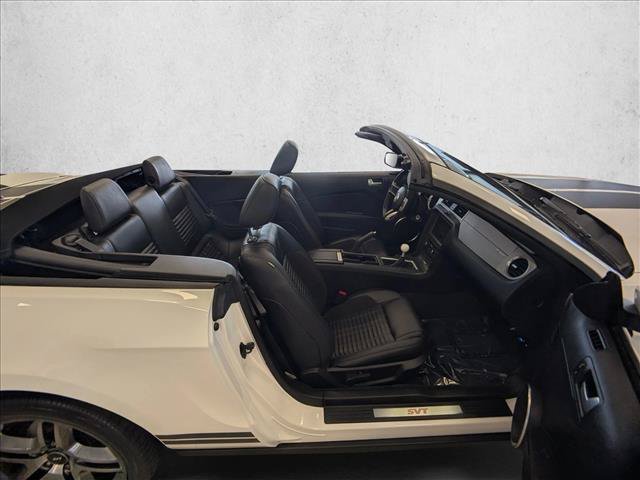 Used 2012 Ford Mustang Shelby GT500 w/ Electronics Pkg RWD image 15