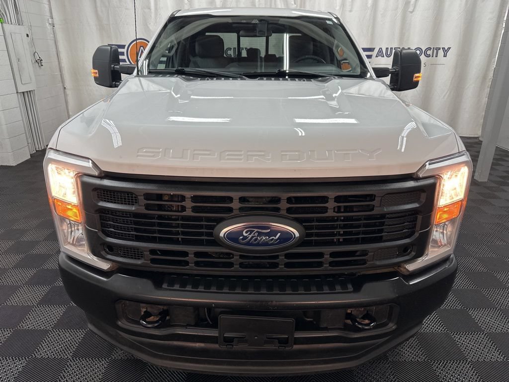 Used 2023 Ford F350 XL w/ XL Driver Assist Package AWD/4WD image 4