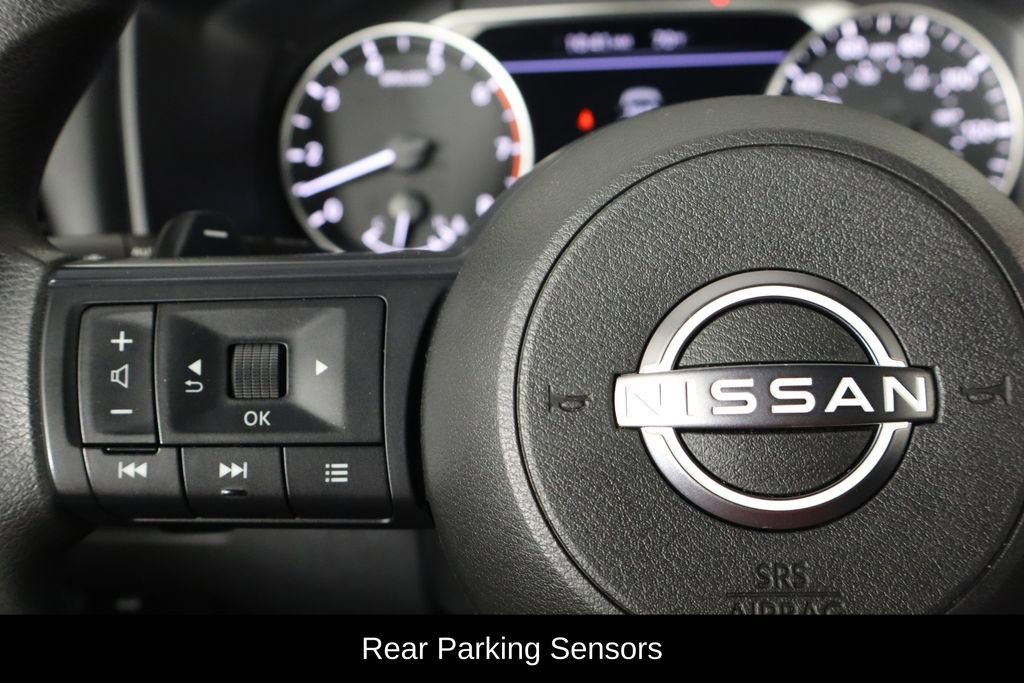 Used 2024 Nissan Rogue SV image 8