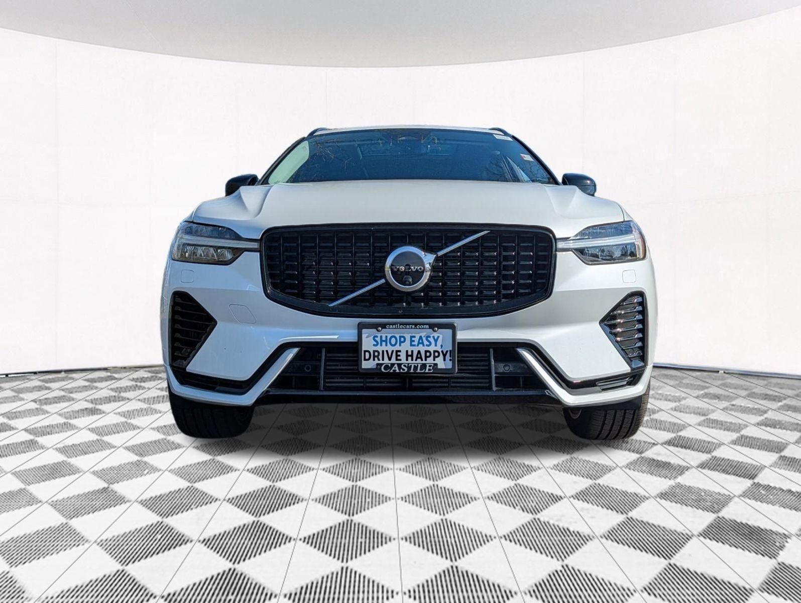 Used 2024 Volvo XC60 T8 Ultimate w/ Protection Package Premier image 17