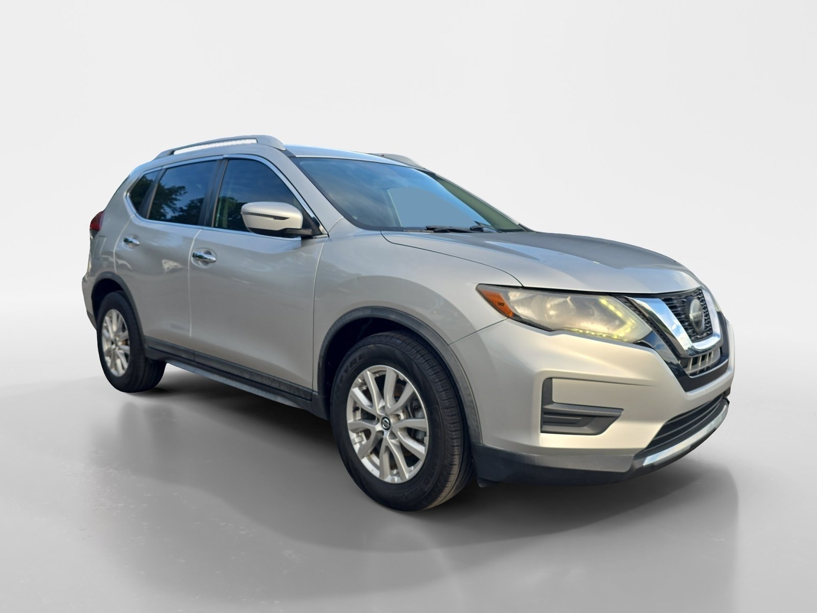 Used 2018 Nissan Rogue SV FWD image 8
