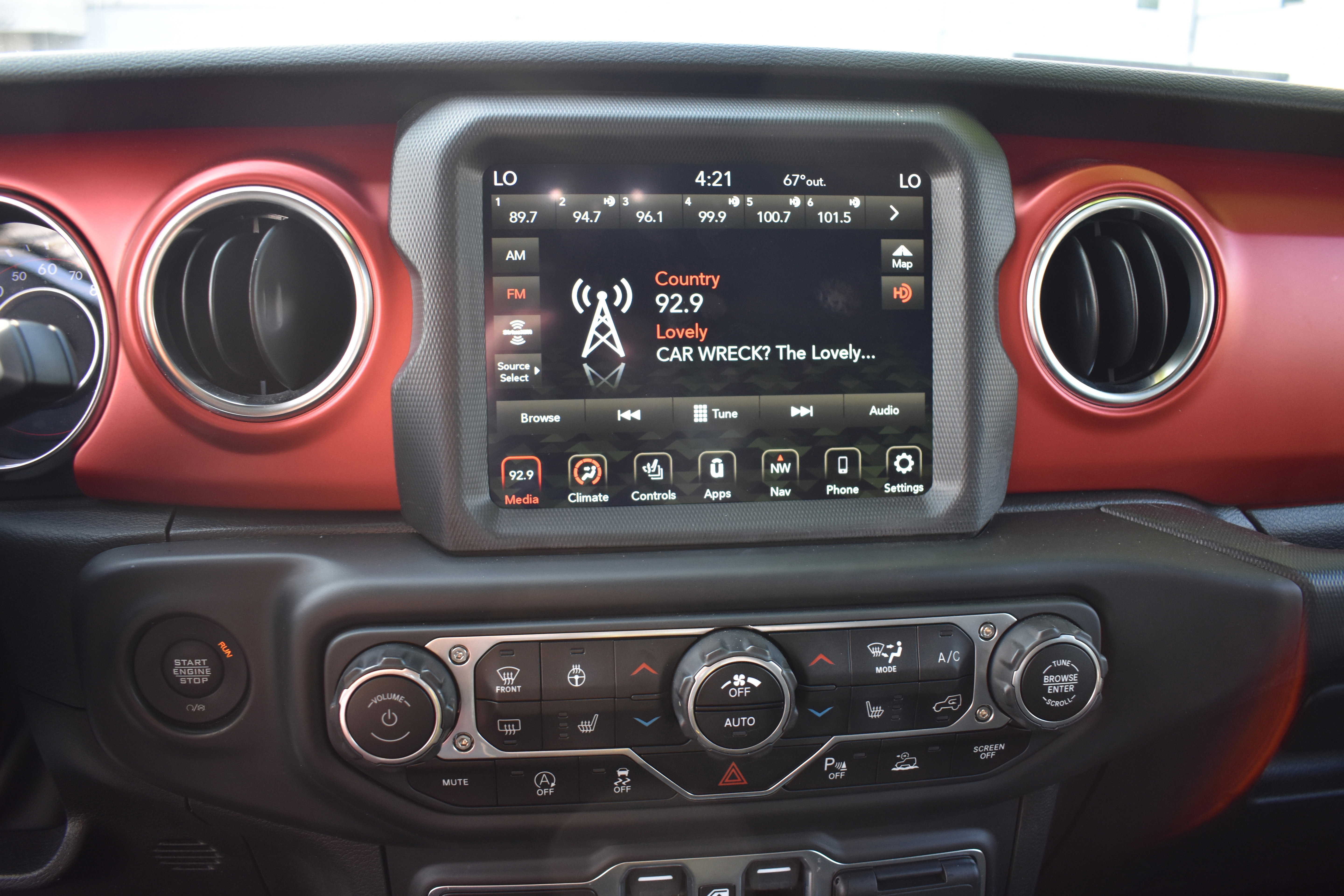 Used 2022 Jeep Wrangler Unlimited Rubicon w/ LED Lighting Group image 20