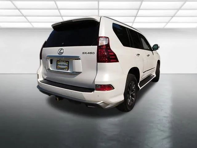 Used 2018 Lexus GX 460 Luxury w/ Sport Design Package image 5