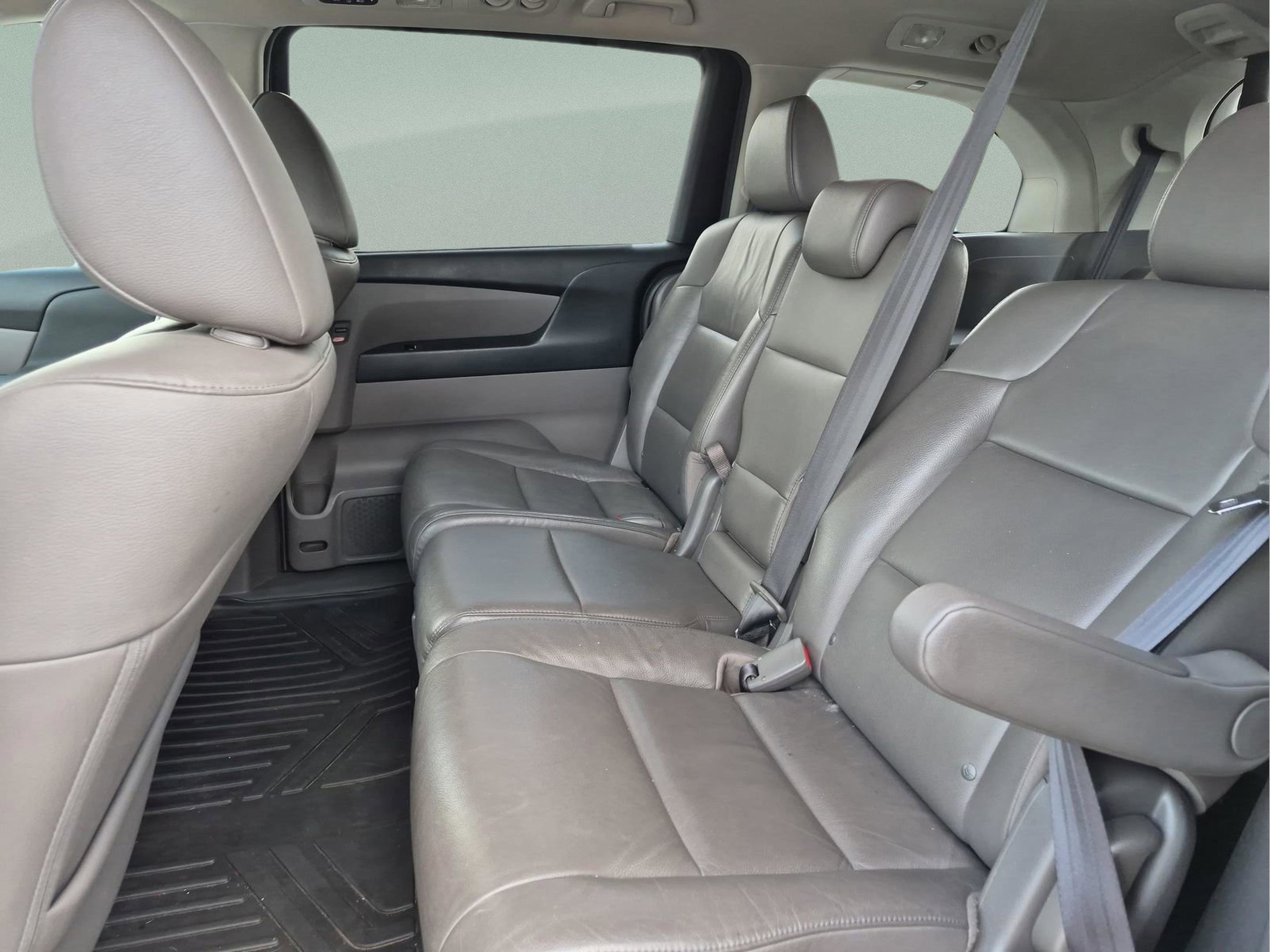 Used 2016 Honda Odyssey EX-L image 17