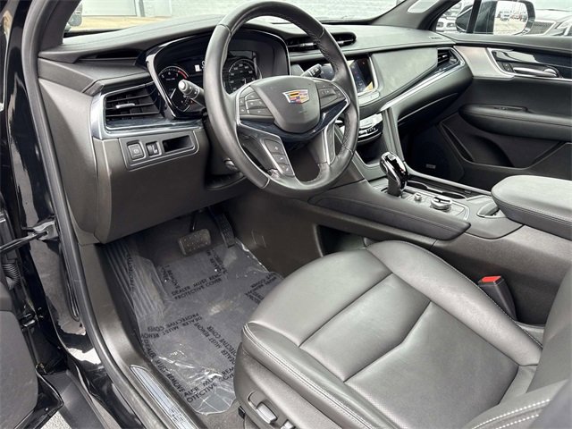 Used 2024 Cadillac XT5 Premium Luxury image 11