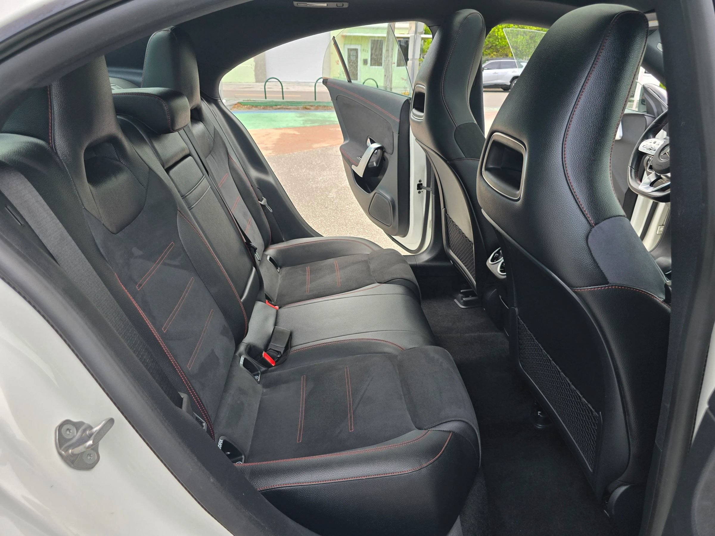 Used 2020 Mercedes-Benz CLA 250 image 23