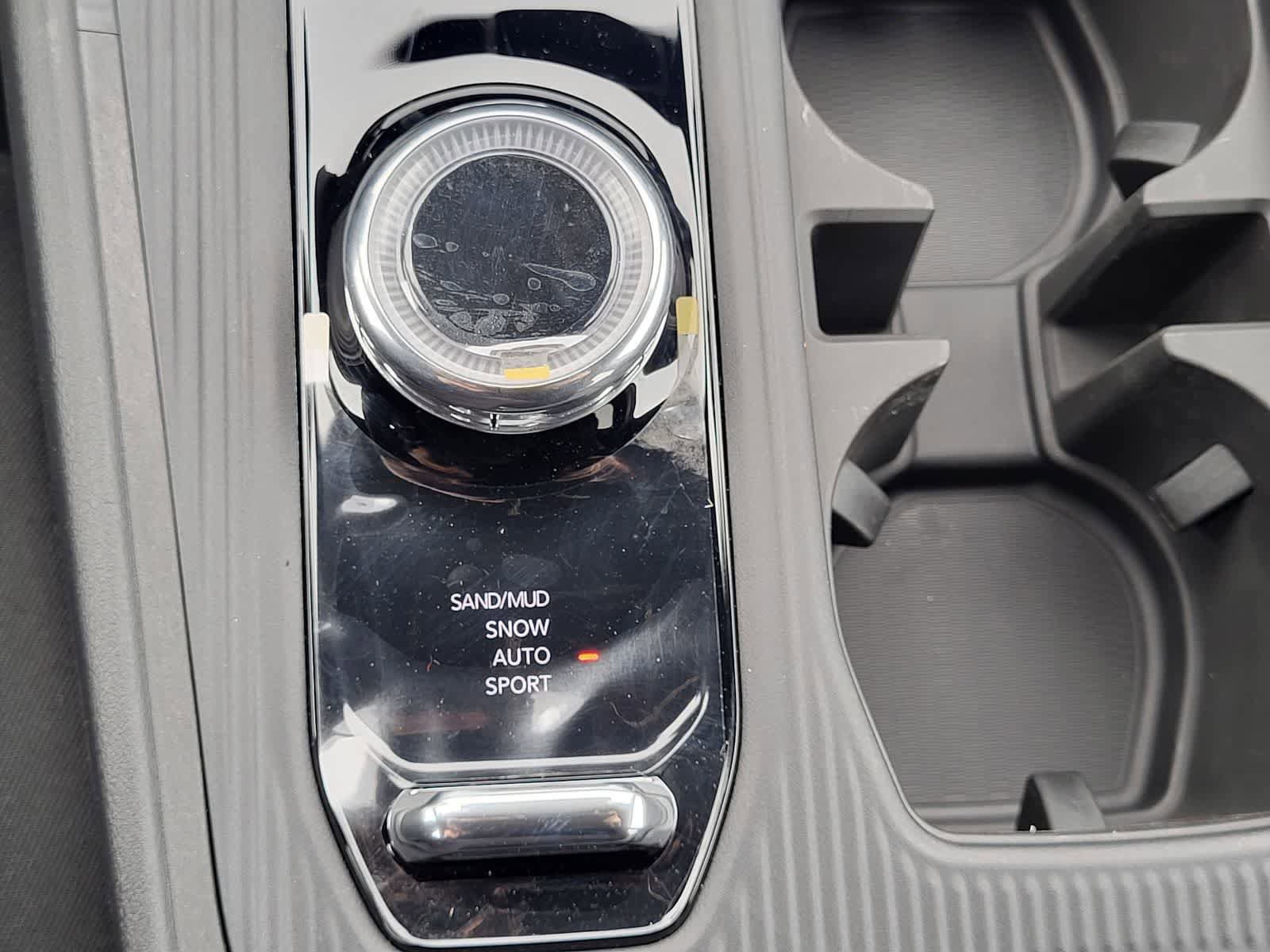 New 2026 Jeep Cherokee Laredo AWD/4WD image 17