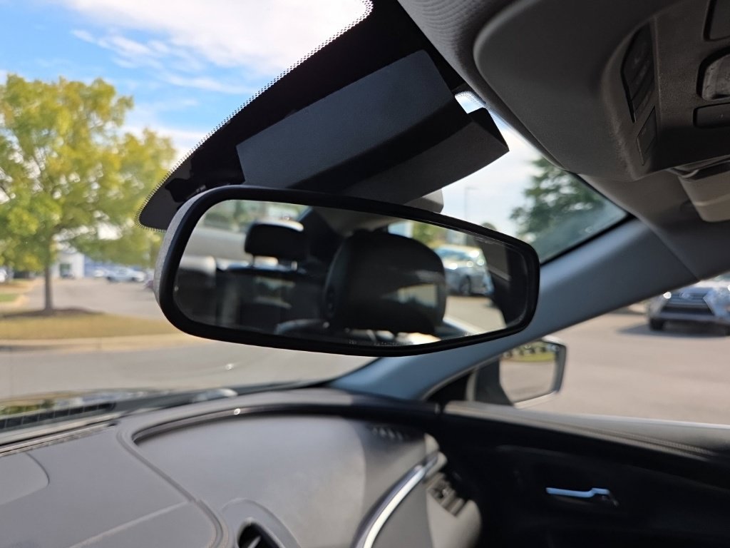 Used 2016 Chevrolet Impala LTZ FWD image 43