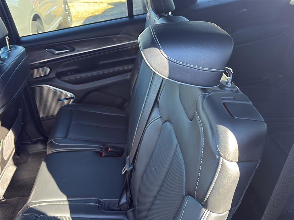 Certified 2021 Jeep Grand Cherokee L Overland image 13