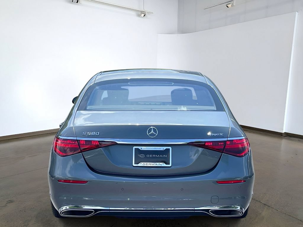 Used 2022 Mercedes-Benz S 580 4MATIC Sedan image 5