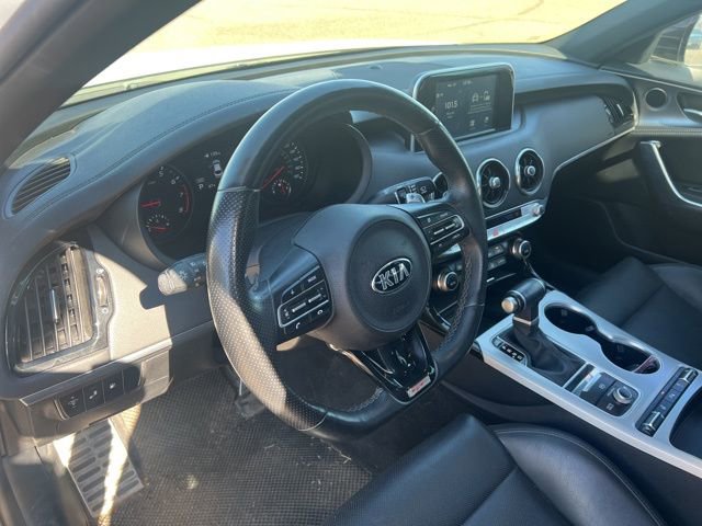 Used 2021 Kia Stinger GT image 14