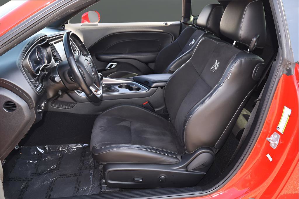 Used 2022 Dodge Challenger R/T Scat Pack RWD image 17