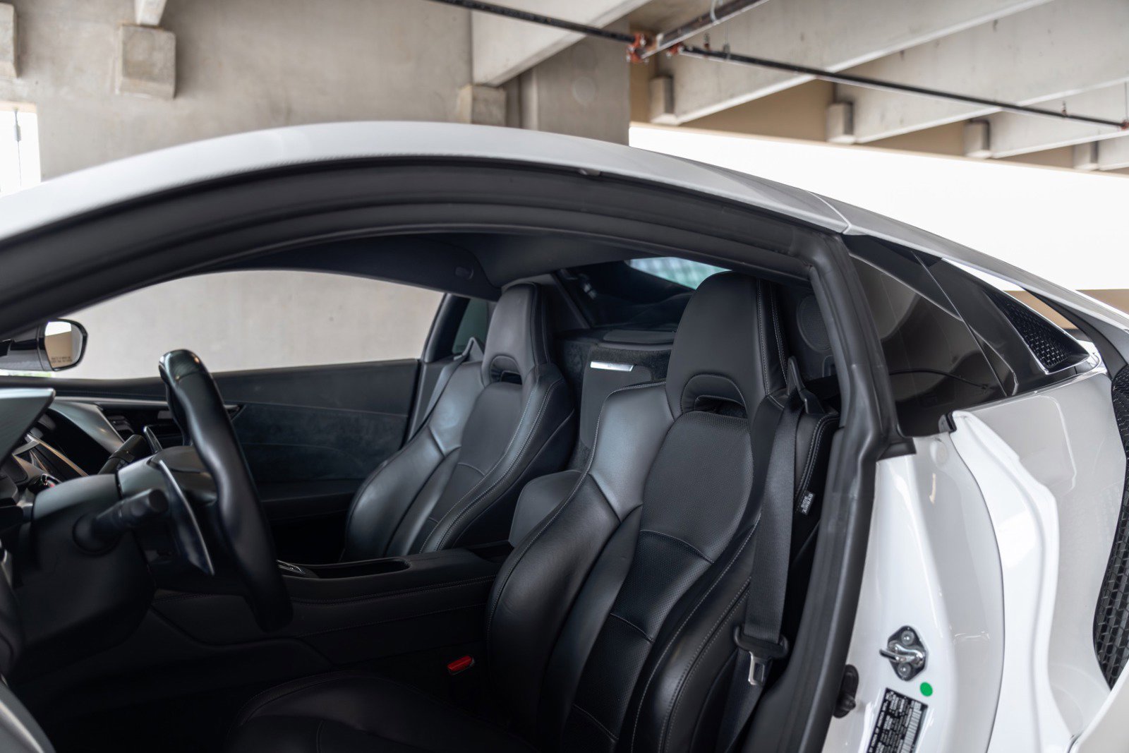 Used 2017 Acura NSX image 49