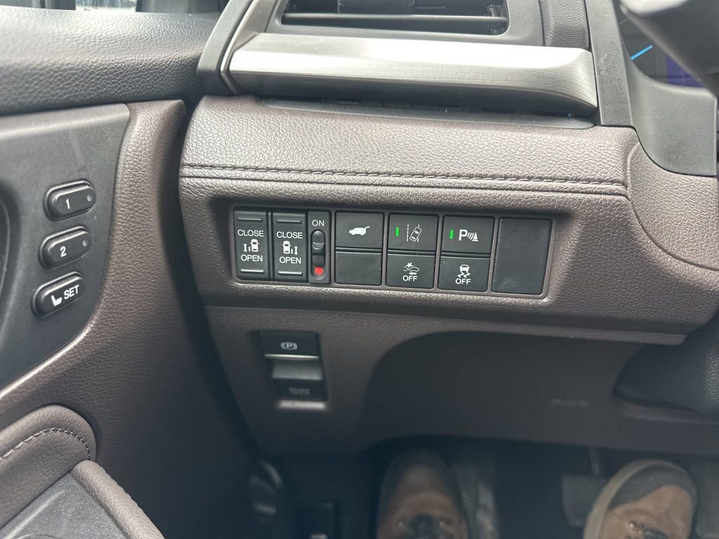 Used 2019 Honda Odyssey Touring image 18