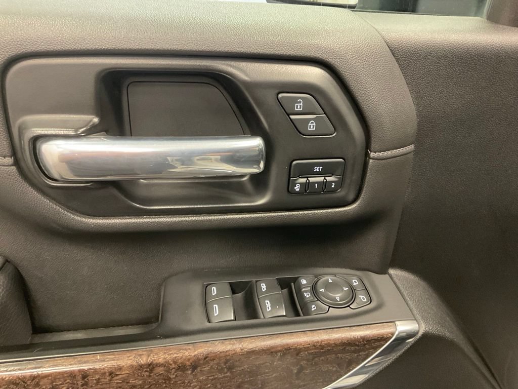 Used 2022 GMC Sierra 3500 Denali AWD/4WD image 22