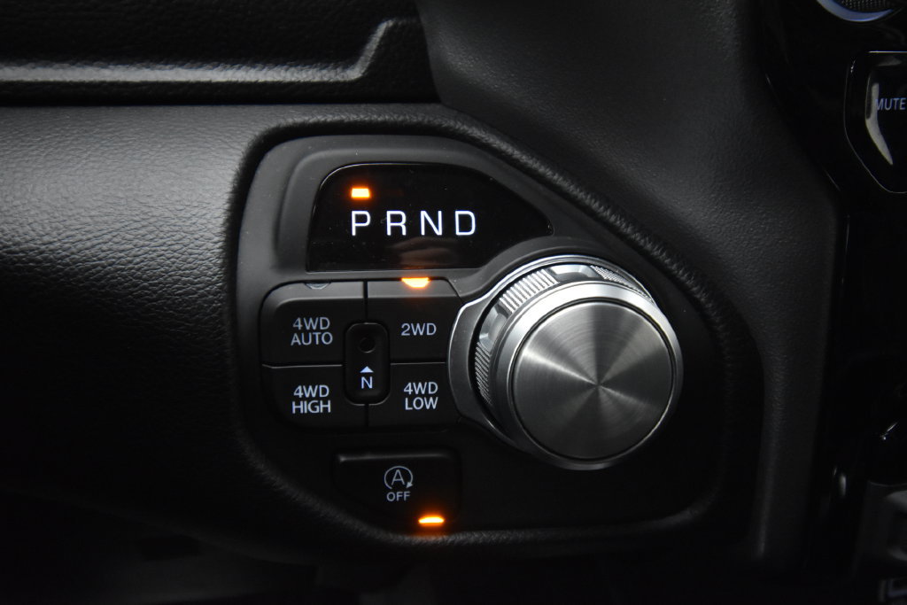 Used 2025 RAM 1500 Laramie AWD/4WD image 20