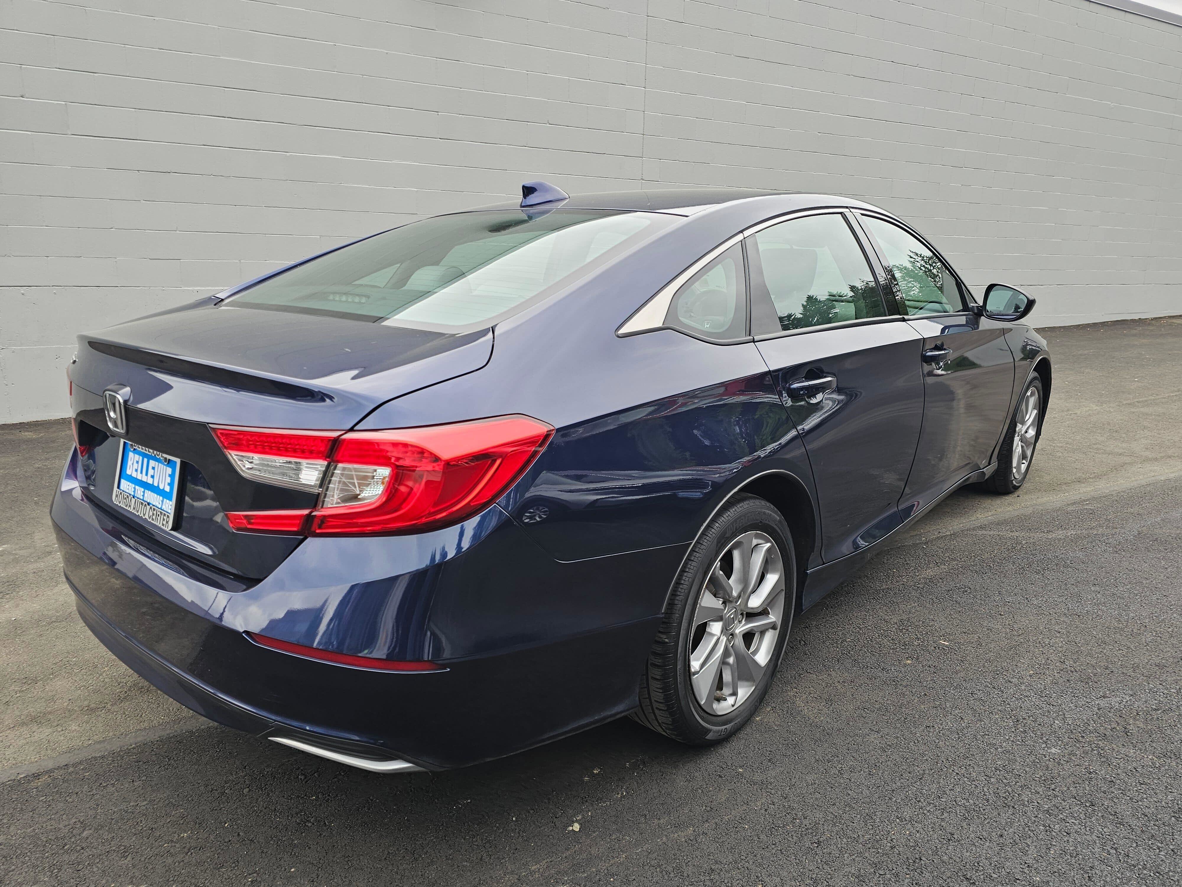Used 2019 Honda Accord LX image 7