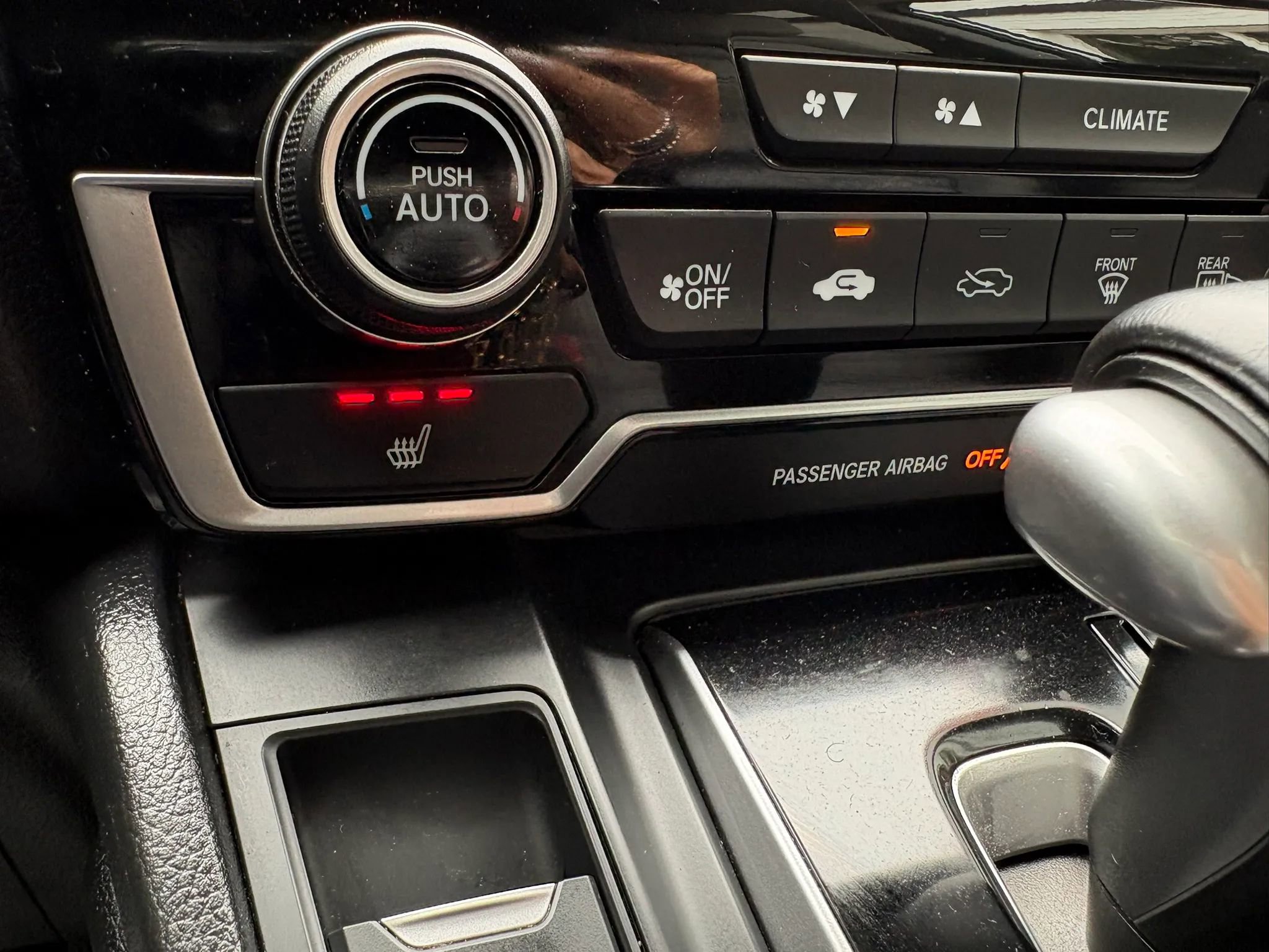 Used 2018 Honda CR-V Touring image 39