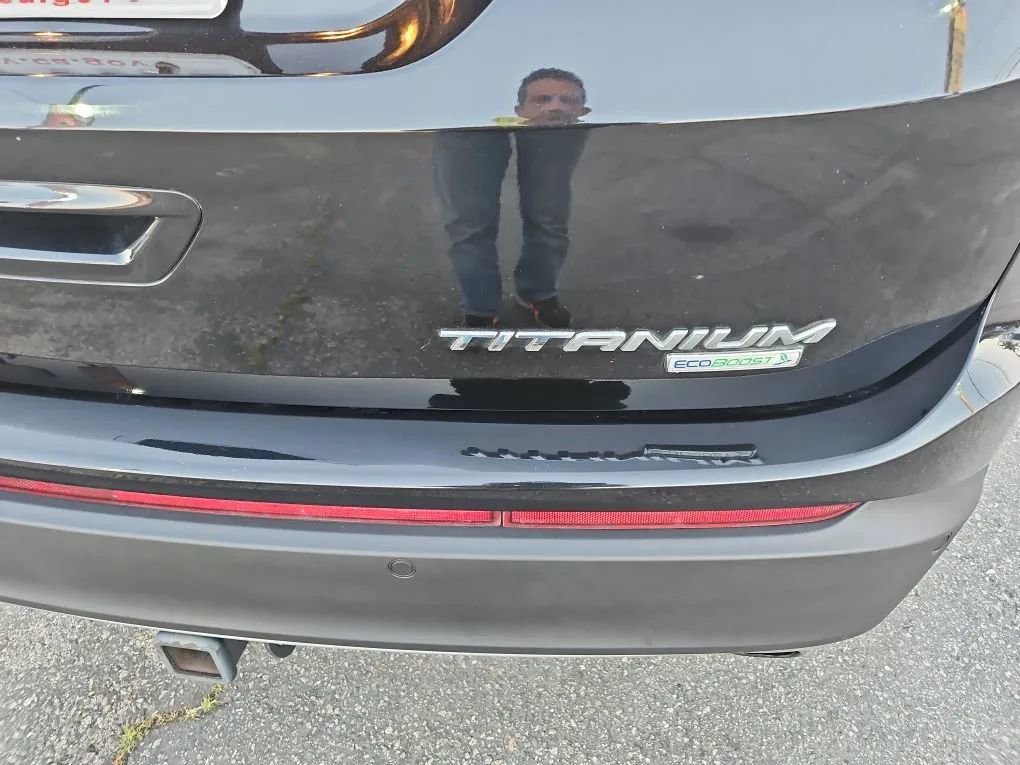 Used 2015 Ford Edge Titanium w/ Equipment Group 302A image 24