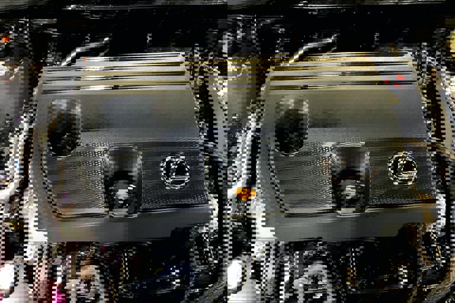 Used 2025 Lexus ES 300h w/ Luxury Package image 32