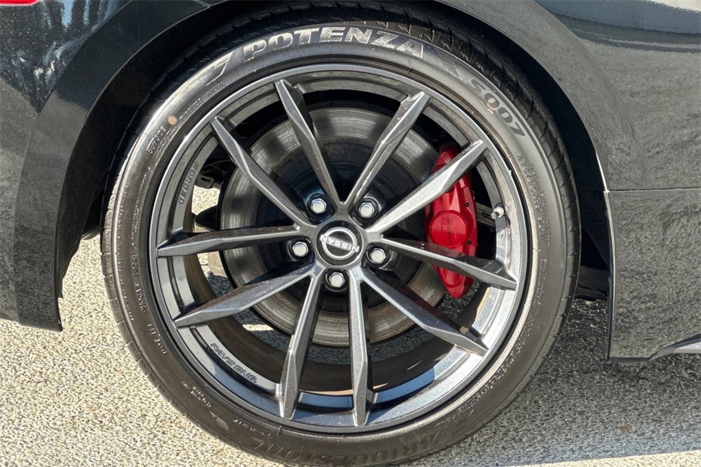 Used 2024 Nissan Z Performance w/ Floor Mat Package image 23