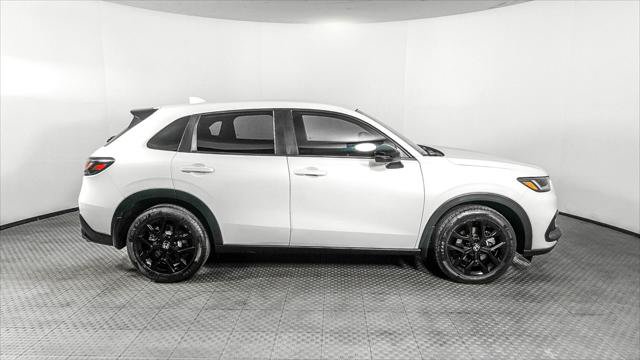 Used 2024 Honda HR-V Sport image 9
